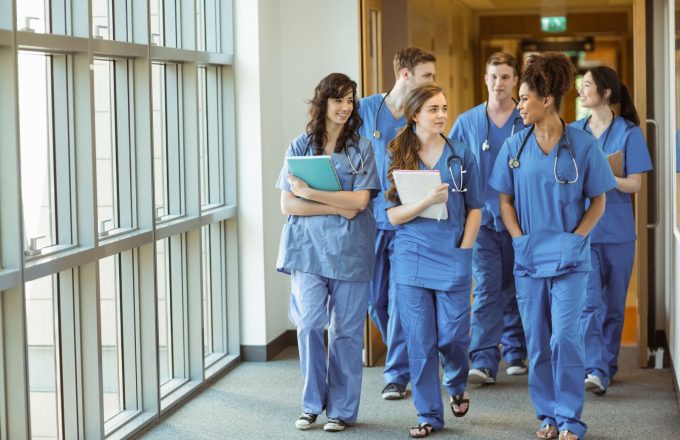 Interventions with healthcare practitioners to promote psychological wellbeing and change health behaviours