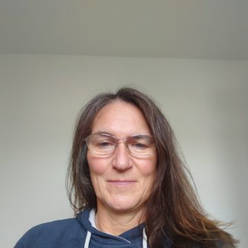 Professor Julia Frost