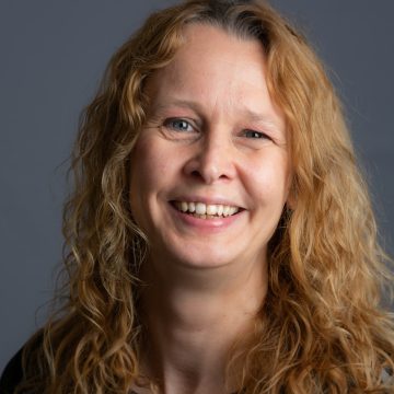 Dr Michelle Farr