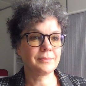 Professor Sabi Redwood